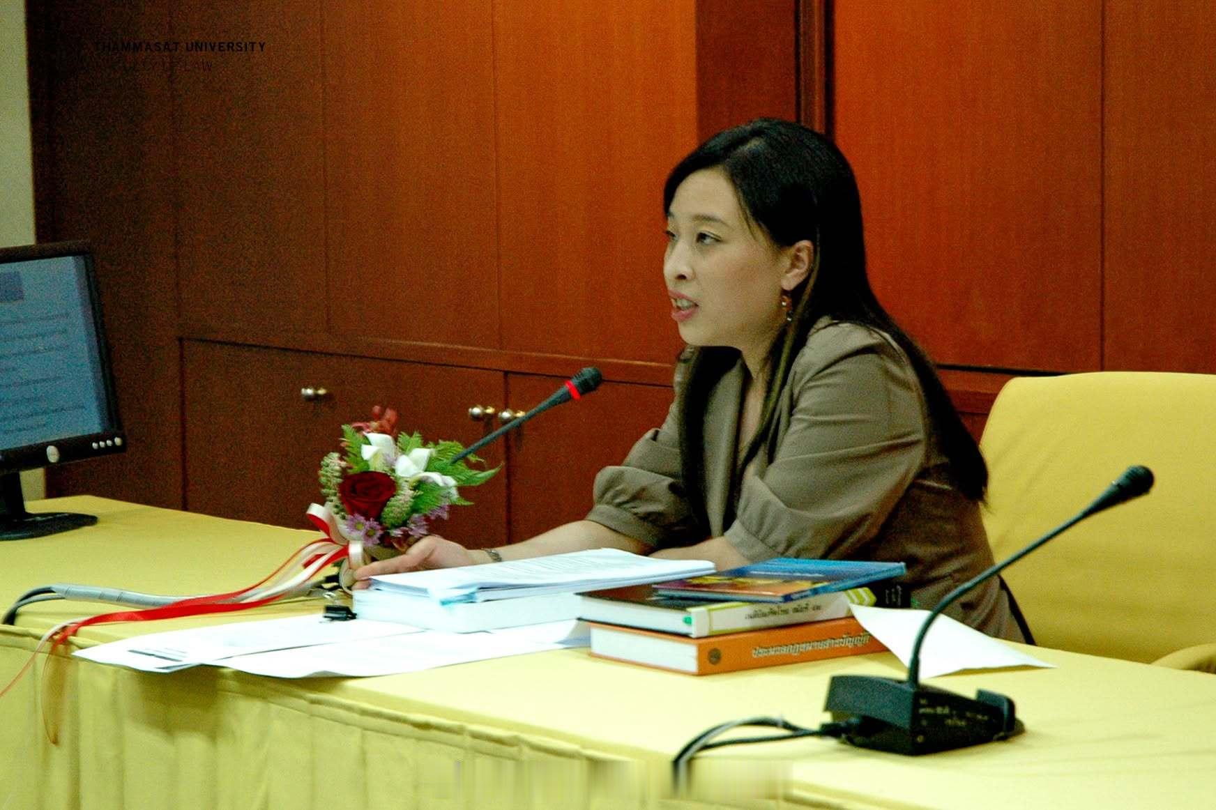 王室王室泰国王室帕公主老照片：帕公主被法政大学邀请回母校参加讲座，来自法政大学