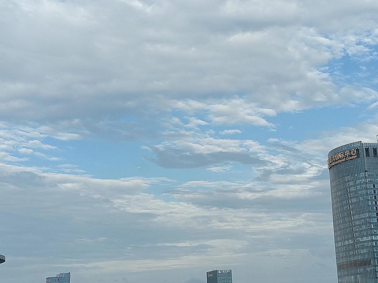 科兴生物史诗级分红！好企业还是有很多，科兴生物直接竖起了分红的标杆。六月底，