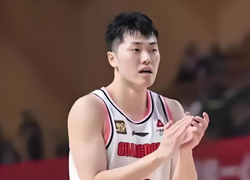 万万没有想到！张皓嘉、张皓嘉！居然成为广东队赢球的奇兵CBA常规赛第25轮，广