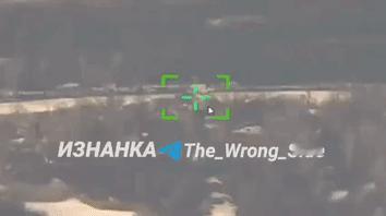 连续封锁渡河，俄军苏34战斗轰炸机往北顿涅茨克河渡口投了3枚FAB-500制