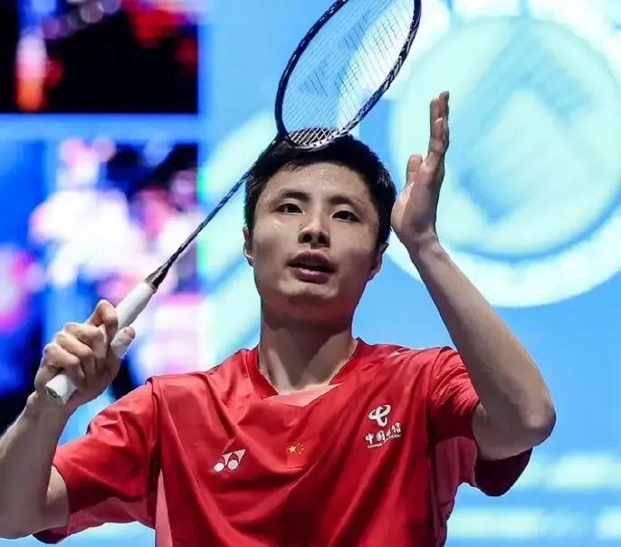 石宇奇🇨🇳，世界第1，打4次世锦赛；安东森🇩🇰，世界第2，打6次世锦