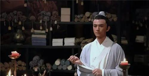公元813年，唐朝诗人李贺在妻子去世后，悲痛之下写出千古名句“天若有情天亦老，没