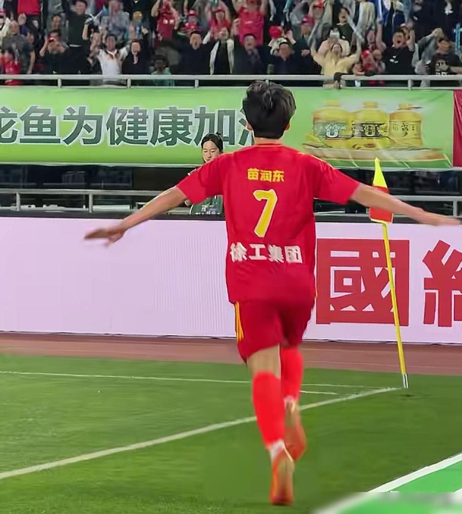 苗润东和吕梦阳上不了，徐州队今晚打不败无锡队。这不是什么意外，就是个事实。无