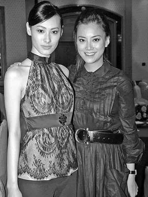 53岁霍汶希太清醒！捧红半个港娱，未婚独自养女14年，身世至今成谜谁能想到