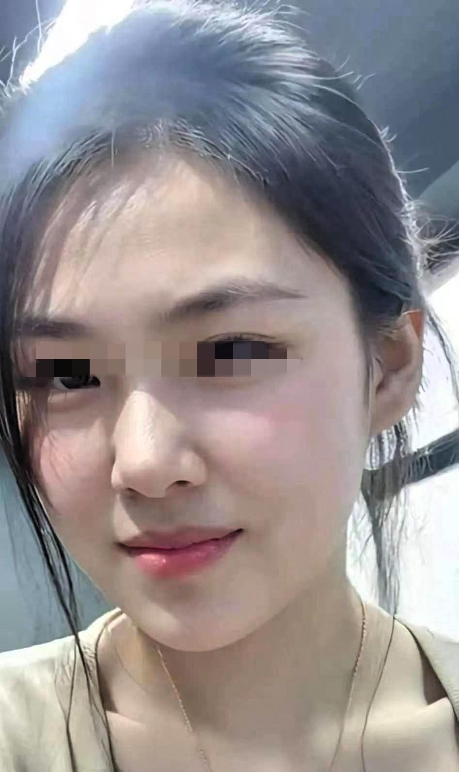 北大博士，年薪百万，就因为她没结婚，大姨一句“啥时候喝喜酒”，她筷子一撂起身就走