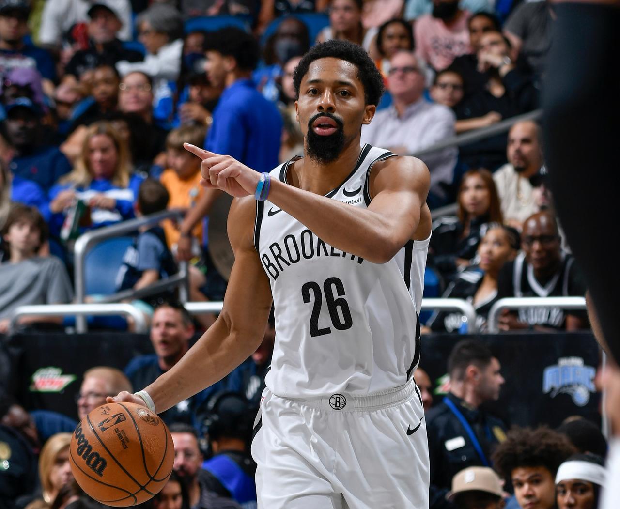 丁维迪希望加盟火箭队！丁维迪认为自己可以帮助到火箭队，而火箭也刚好需要后卫球员，