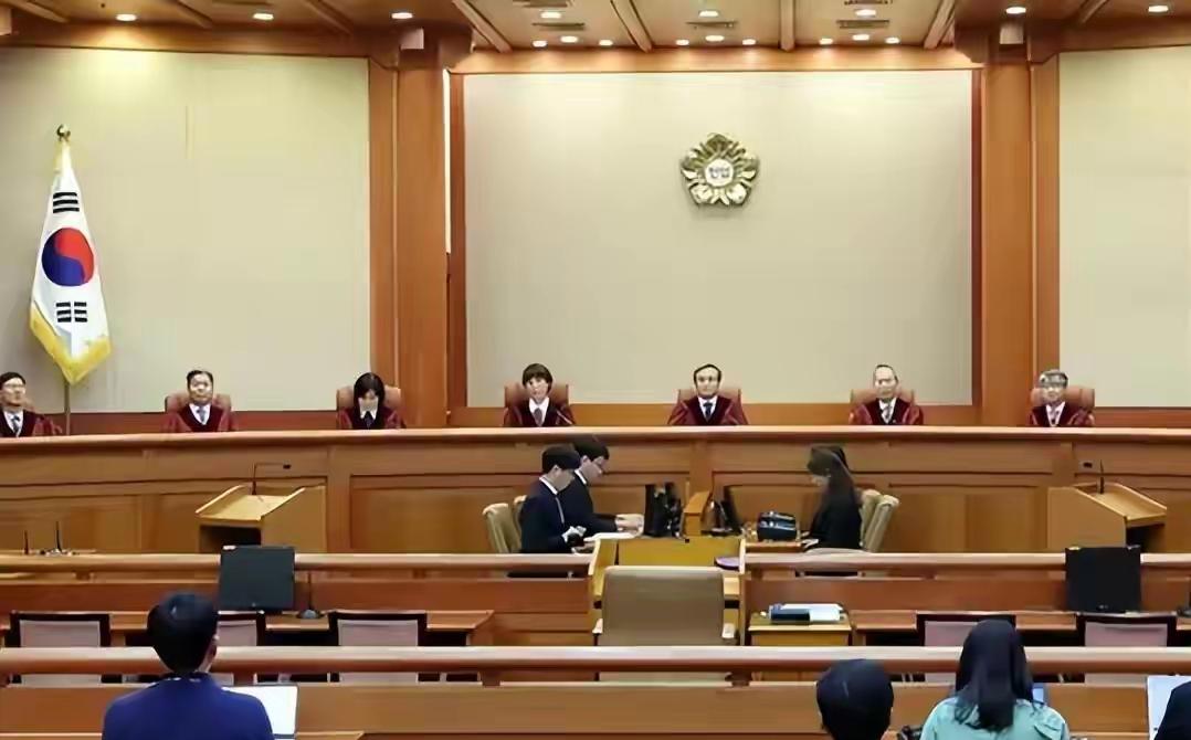 ​尹锡悦和李在明的斗争，最终尹锡悦已经输了，输得很惨，输得让人感到非常的难以接受