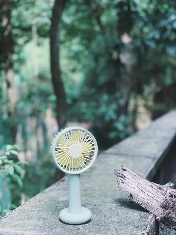 45℃烤麻全欧洲！中国这款避暑神器卖疯了，二手翻3倍还一机难求！今年6月欧洲