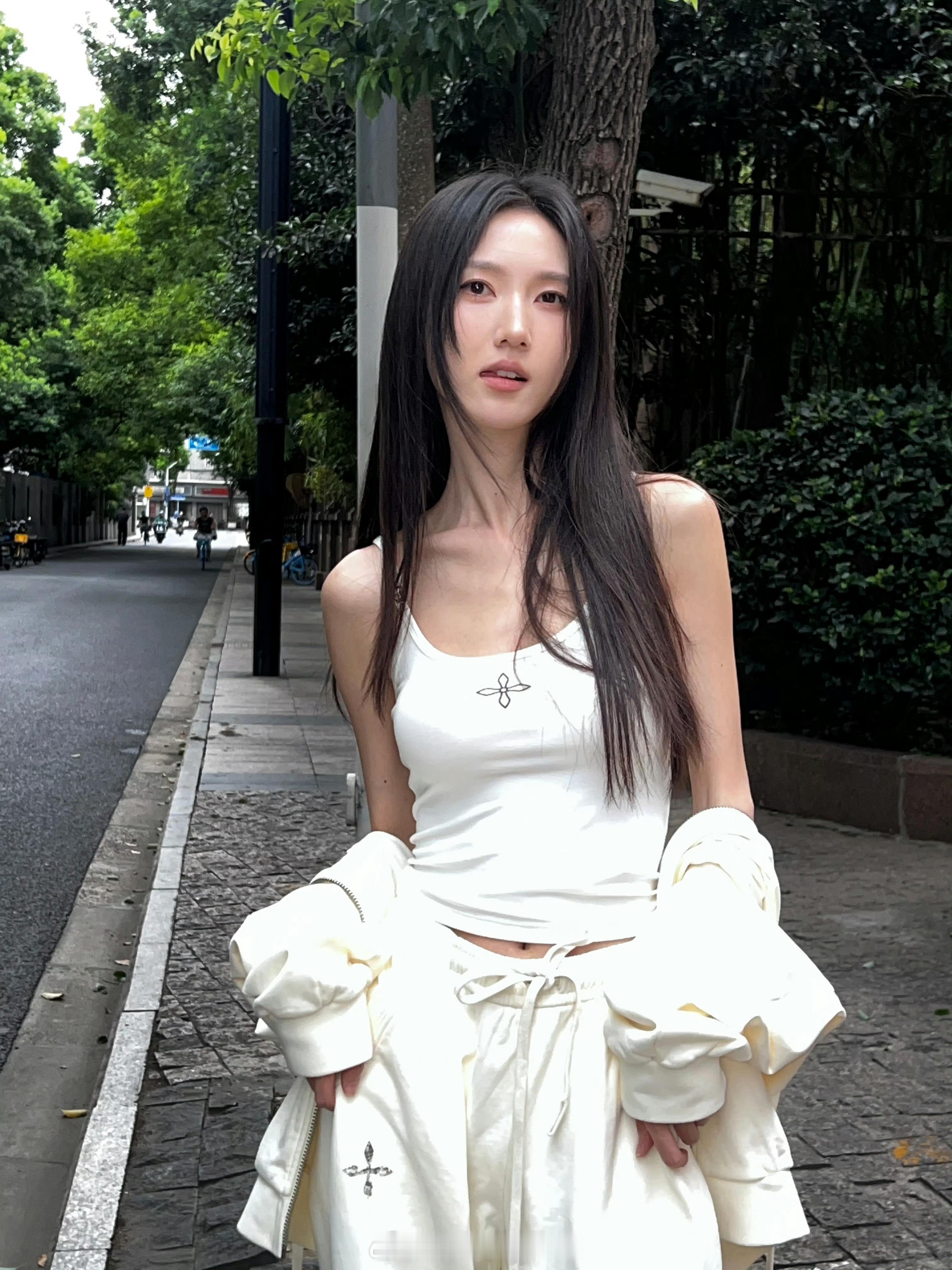 彭雅琦秋天户外碎片🍂​​​