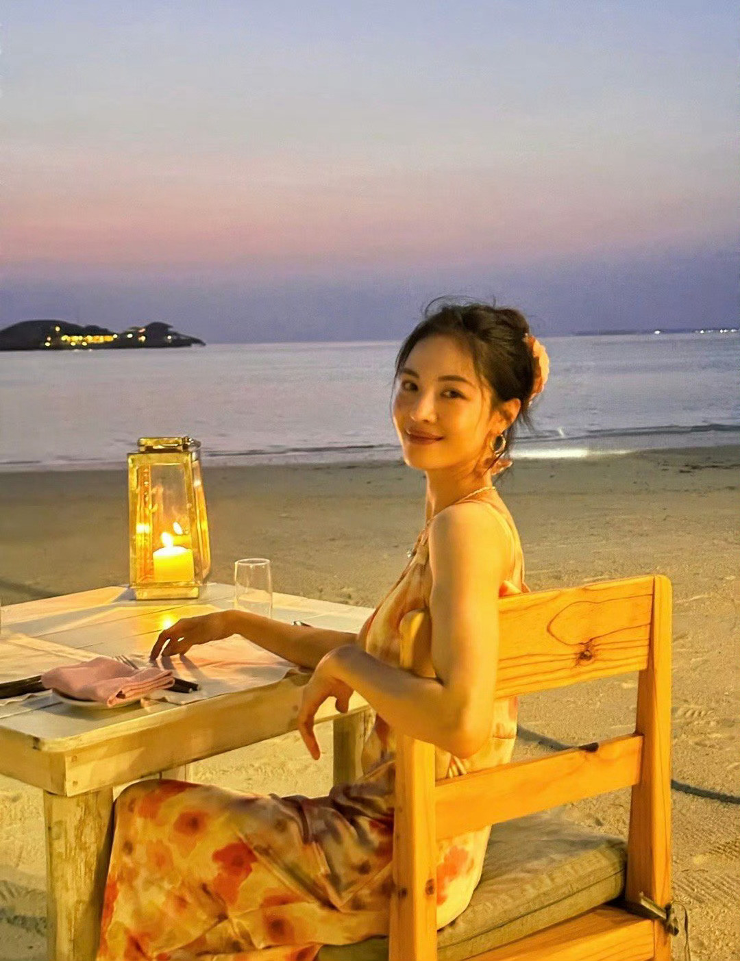 钟楚曦比基尼照身材钟楚曦度假照合集👙