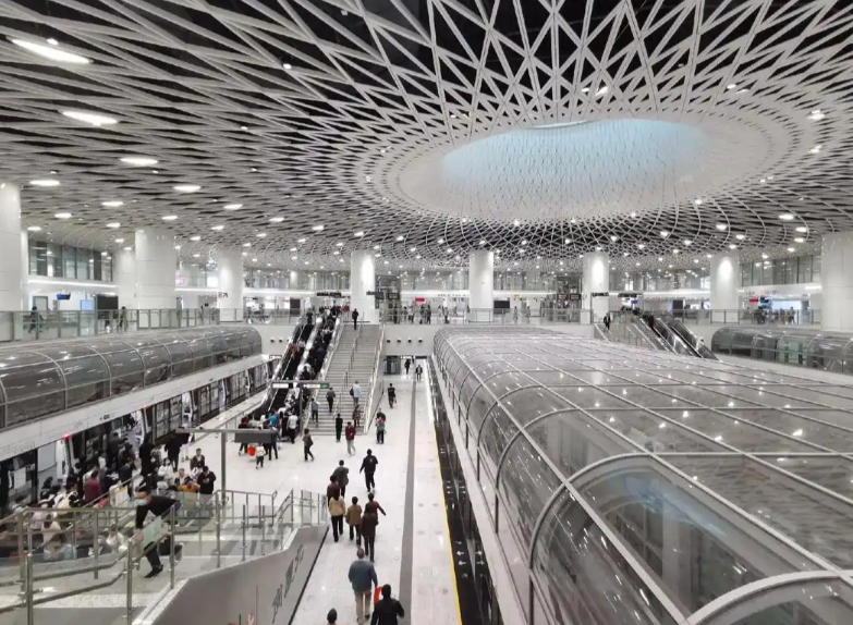 41年前，印度开通地铁。51年前，韩国开通地铁。54年前，中国开通地铁。7