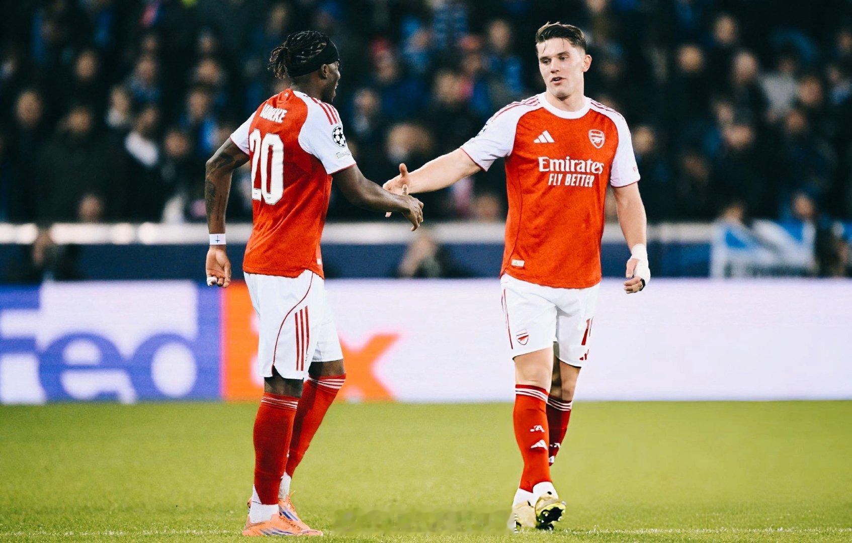 马杜埃凯谈球队氛围：“我们关系紧密，彼此都希望对方表现出色。大家都知道每个人都能