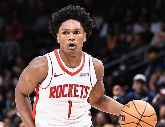 我还是那句话阿门合同超过小贾就是垃圾合同我的观点就是阿门作为蓝领球员没毛病