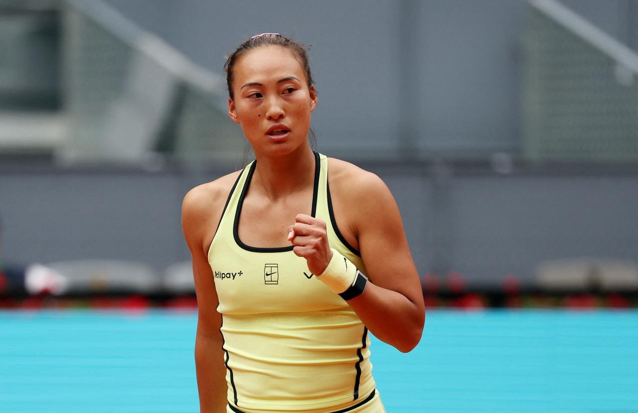 WTA1000罗马站！郑钦文2：1逆转邦达尔，晋级罗马站第二轮！北京时间5月