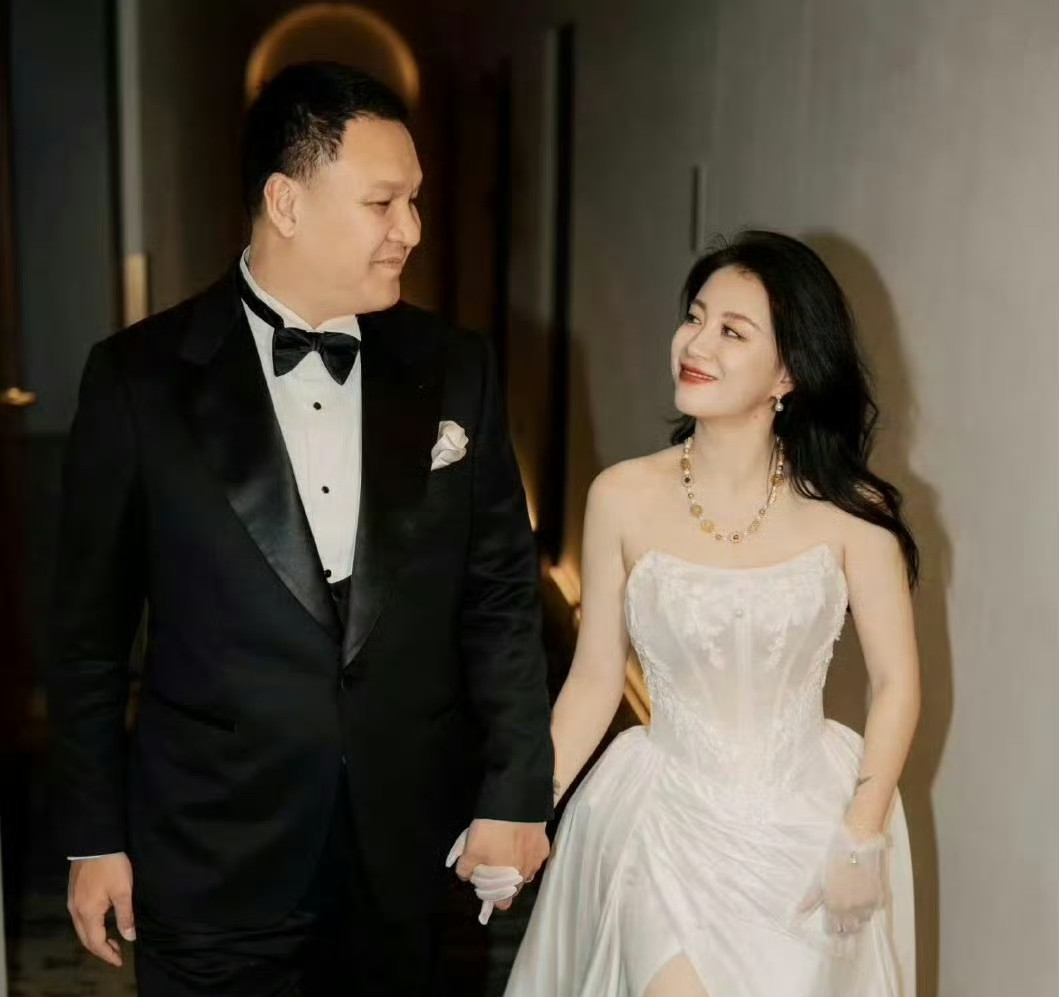 车澈离婚回应上热搜，我却想起邻居那对天天吵架的夫妻看到车澈说离婚不后悔，就算