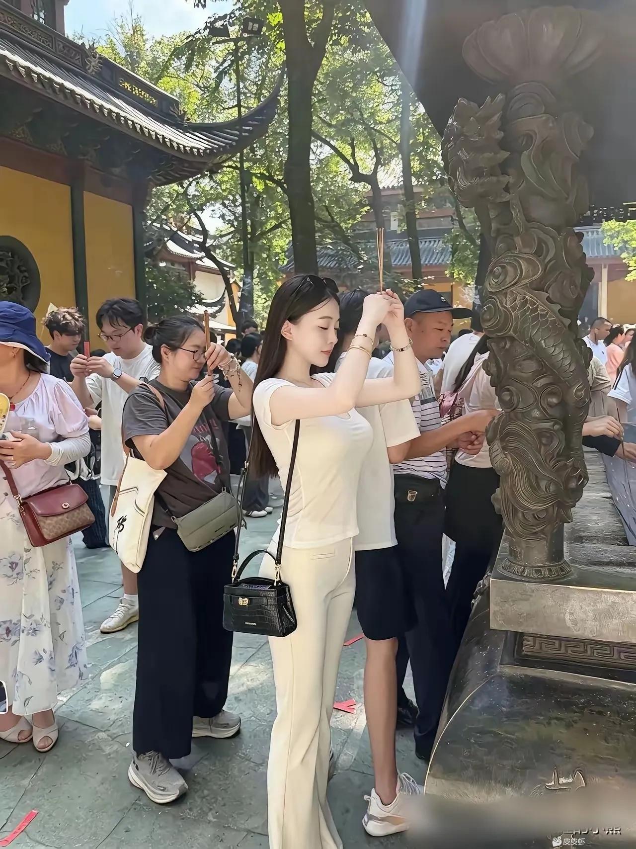 一看就是有钱人