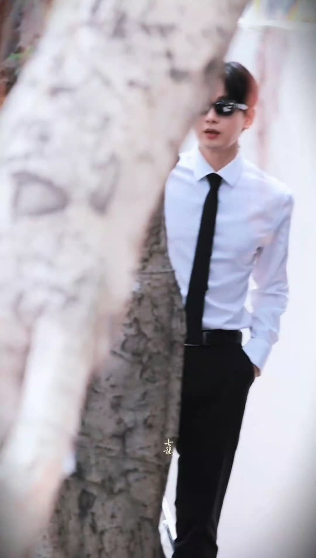 成毅林sir上班everybody看过来📣什么叫硬帅，什么顶级魅模📣看成毅老