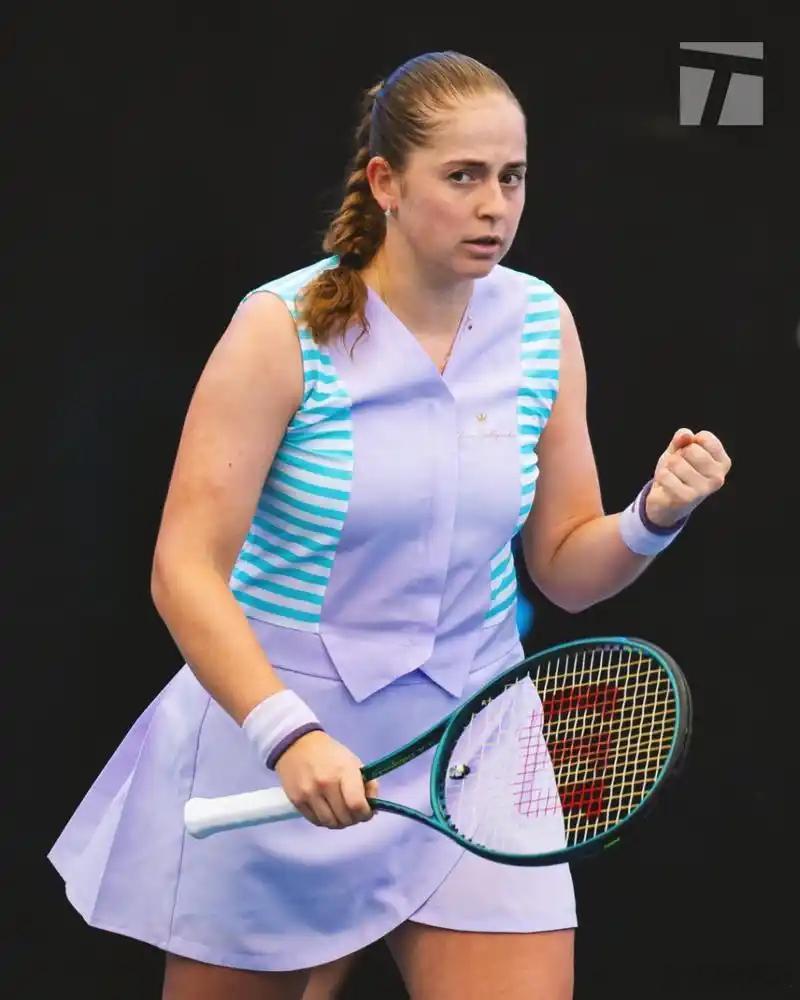 今日焦点WTA1000罗马第三轮20:00，🇨🇳郑钦文vs奥斯塔彭科🇱🇻