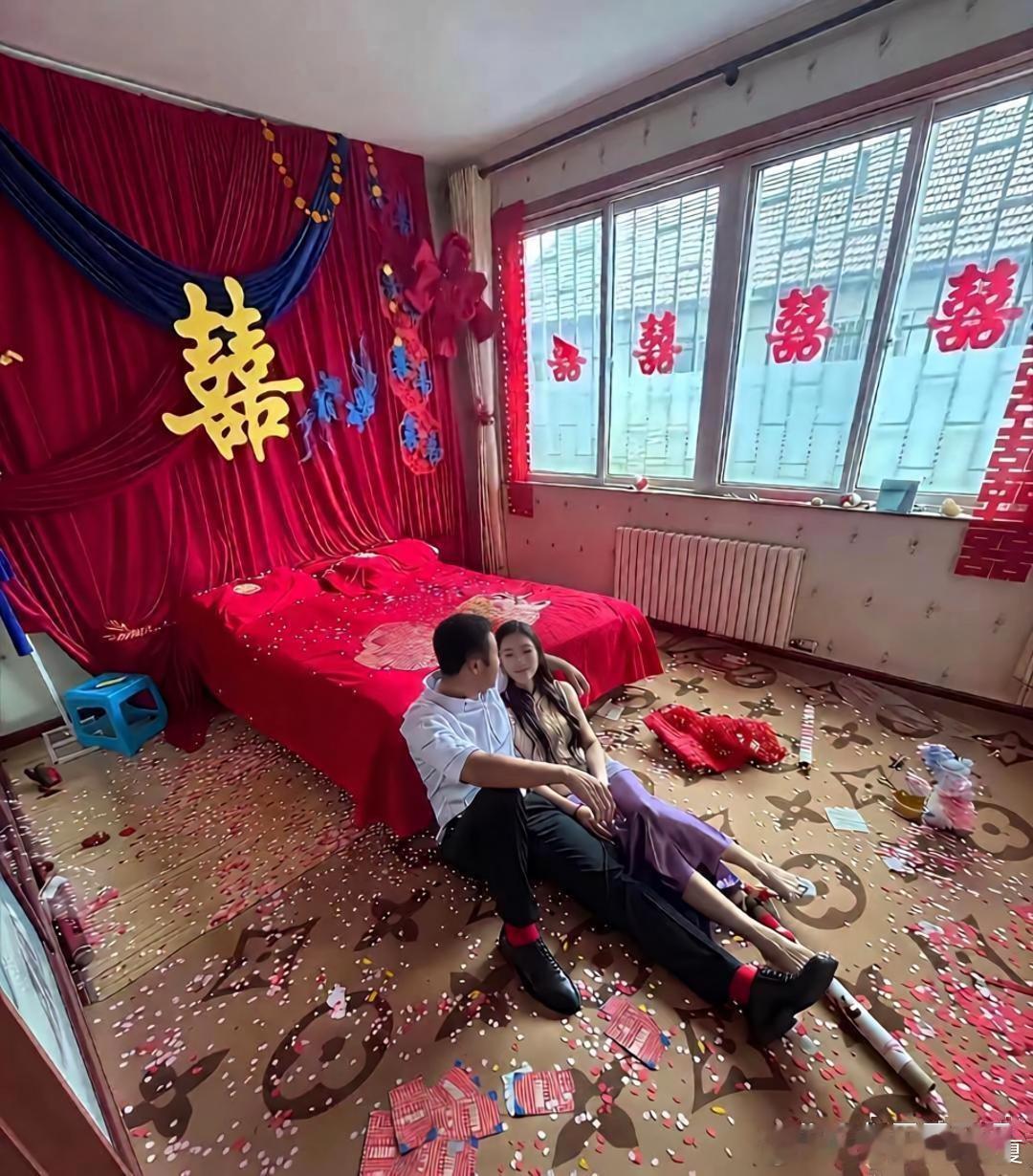 看完这两张，有想结婚的冲动吗​​​