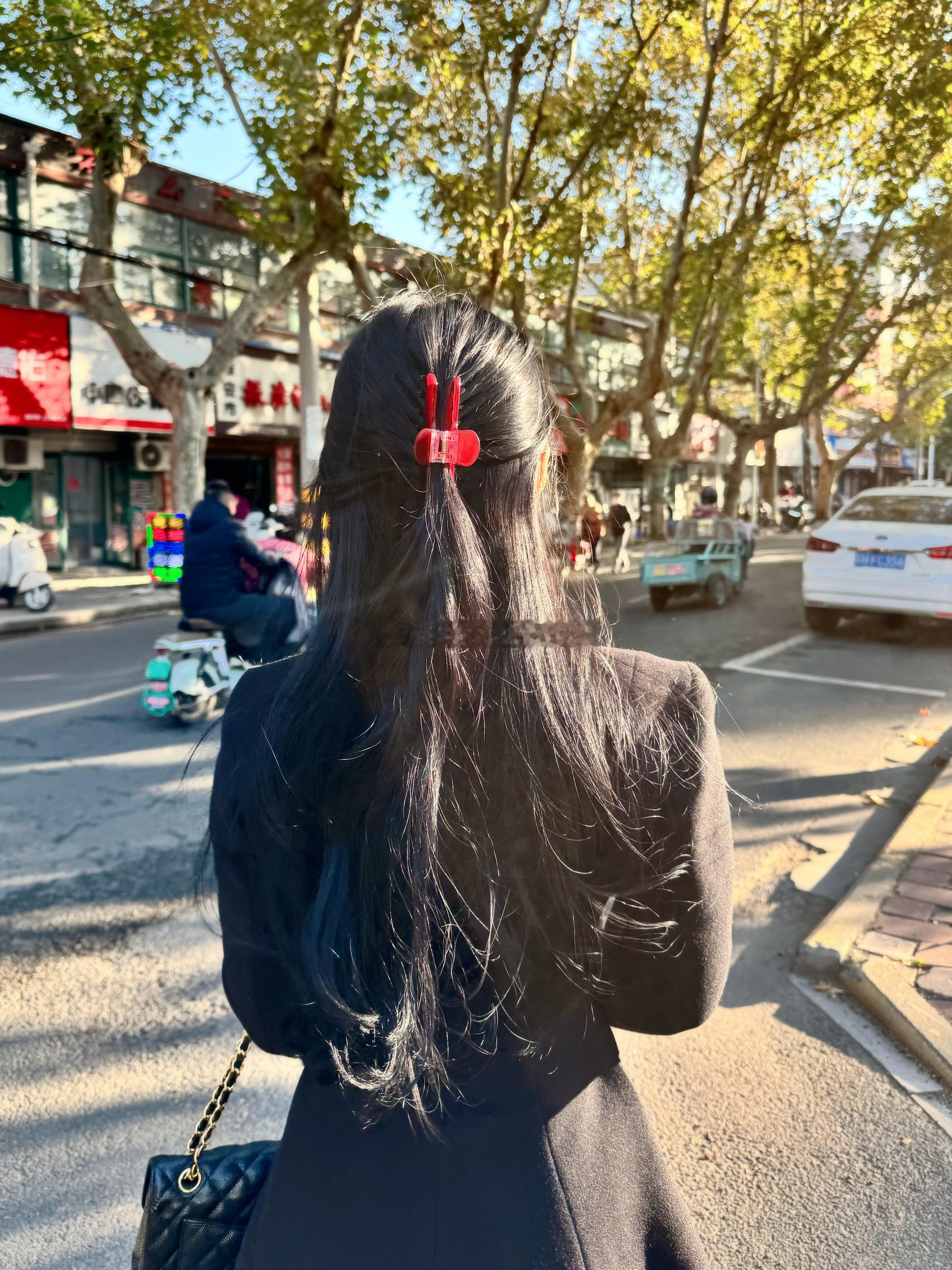 喝一杯费尔岛拿铁迎接冬天