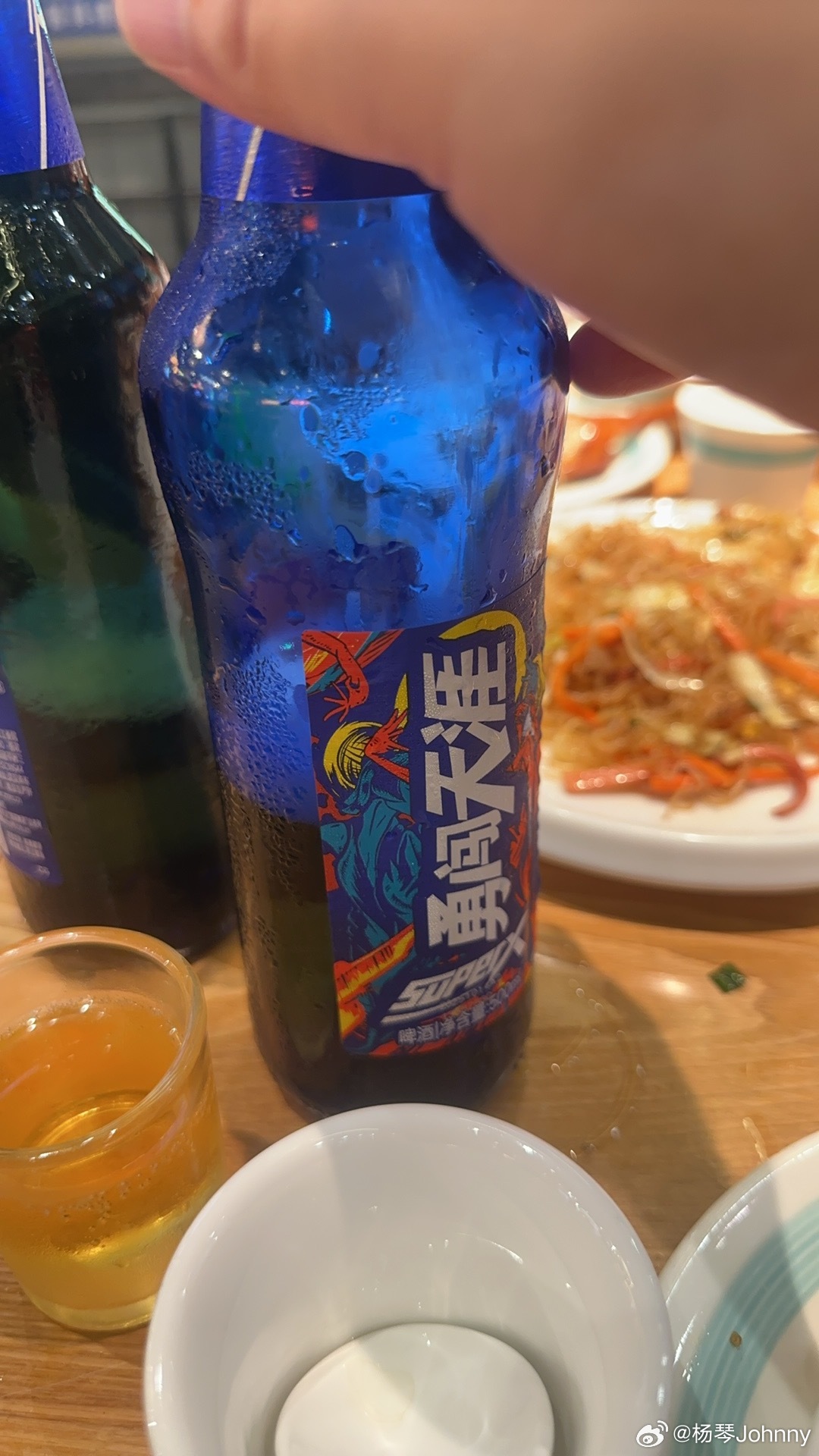 大富烧鸡说真的，肉太柴了烧烤也一般，远没有798的烧烤好吃一只鸡大部分部位都是这