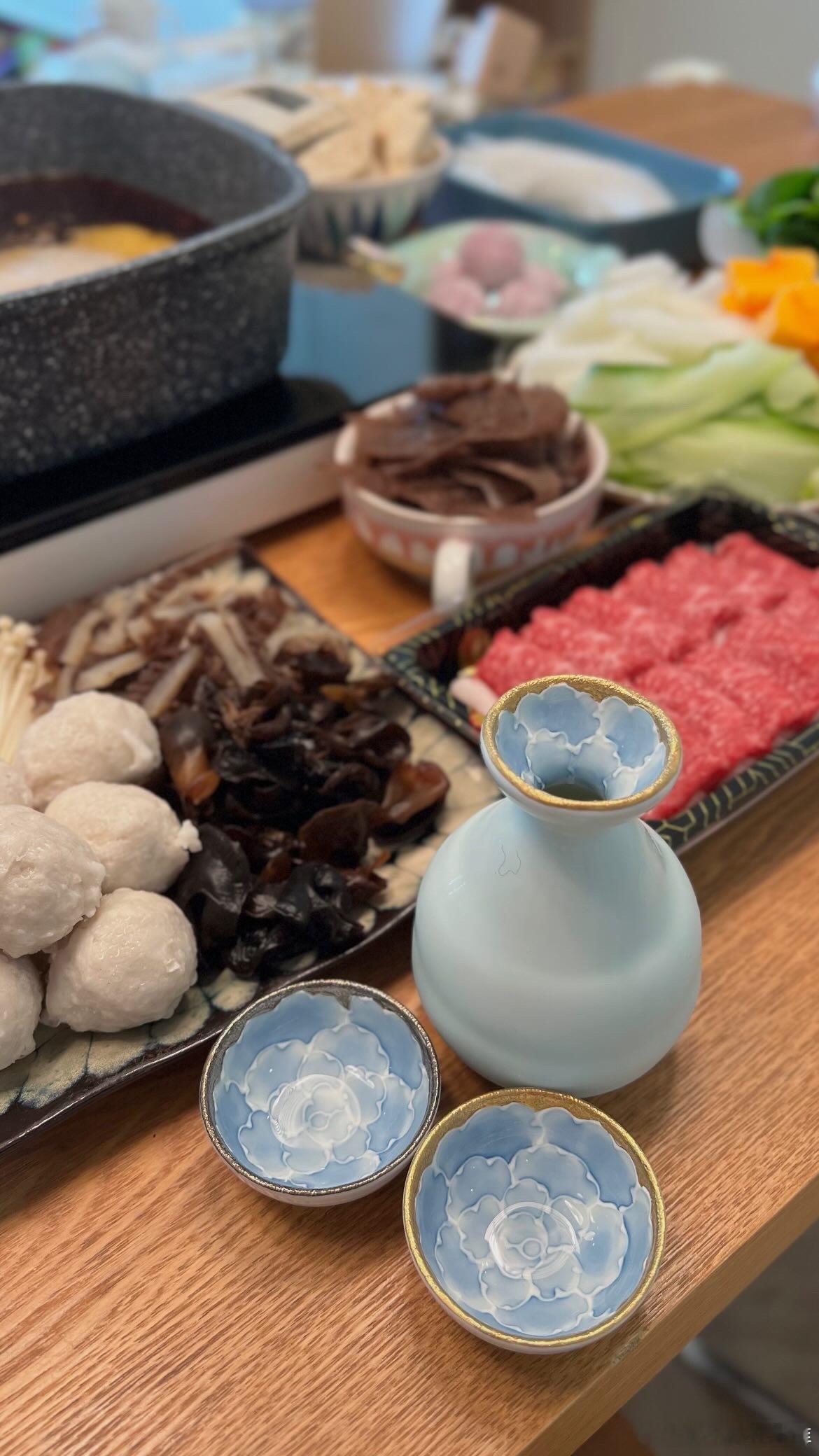 今年的七夕是这样的🍲🍰🍶纯纯是出门怕热和舍不得孩子的两口子阿联酋·迪拜