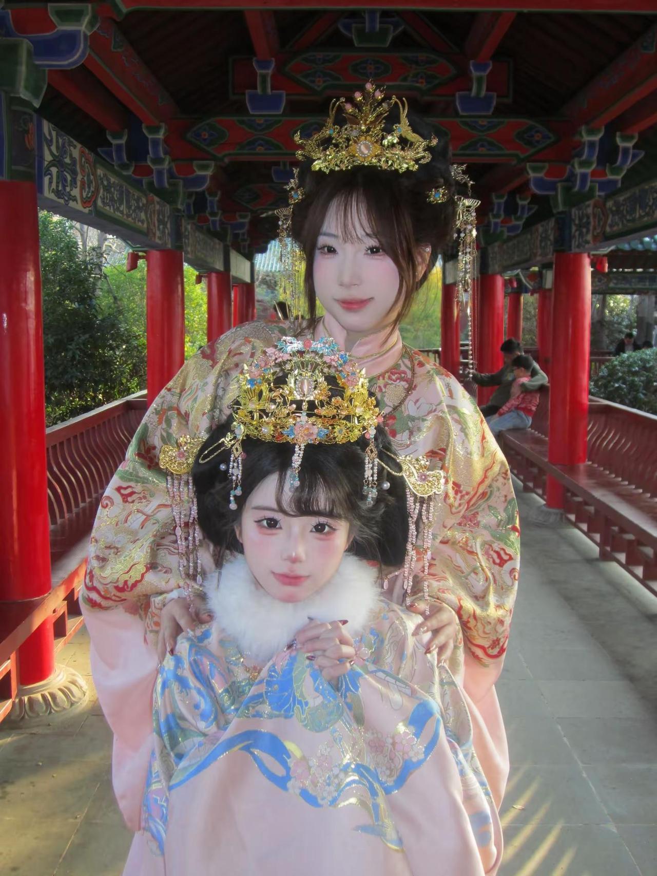 大小姐们自然是娇生惯养的啦～闺蜜甜妹明制汉服