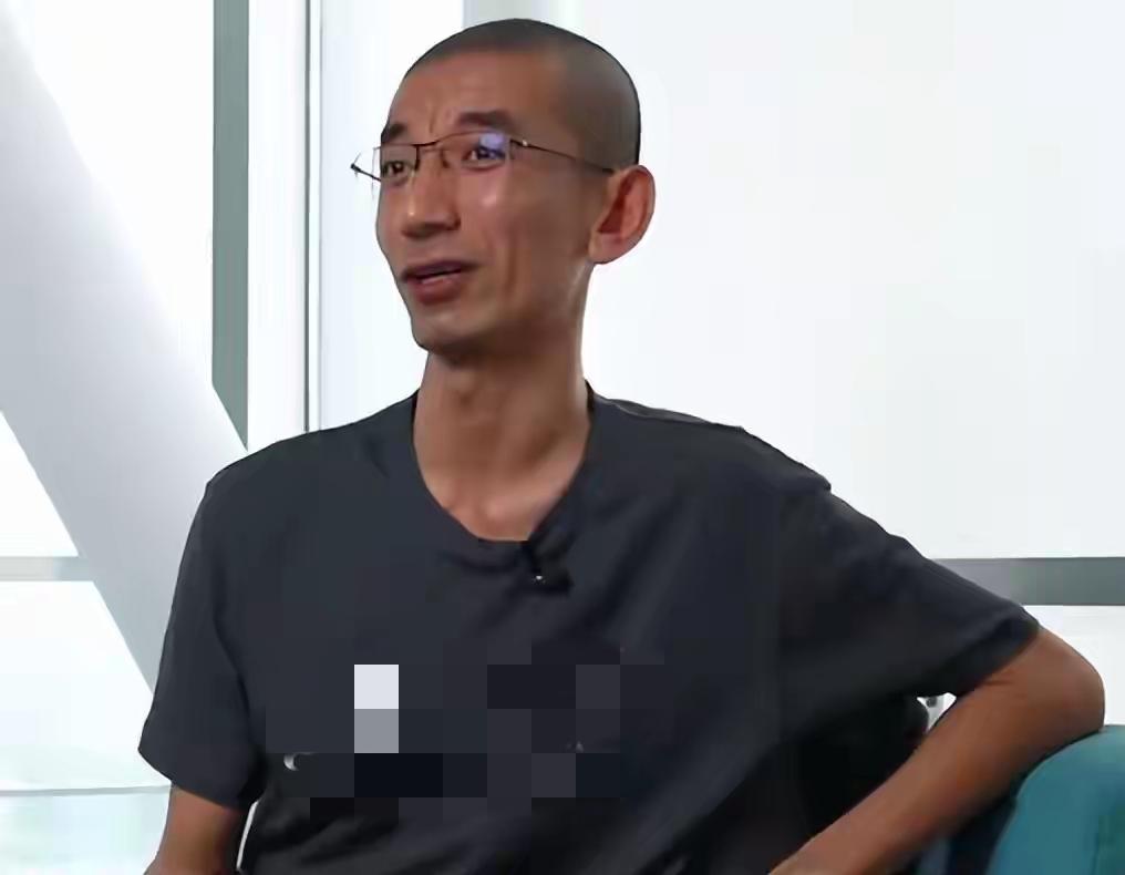 太意外！那个“谁离开他也不会离开”的孙东旭离开东方甄选了，俞敏洪亲自发文进行了说