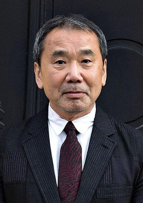 中外近代史上选择不生养子女的名人颇多，如张爱玲、村上春树、罗隆基、吕碧城、翁同酥
