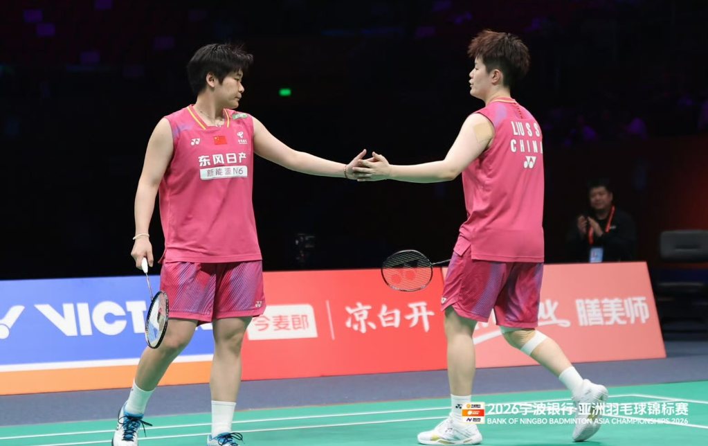 刘圣书/谭宁横扫晋级女双决赛，国羽包揽冠亚军女双半决赛第二场由卫冕冠军头号种子