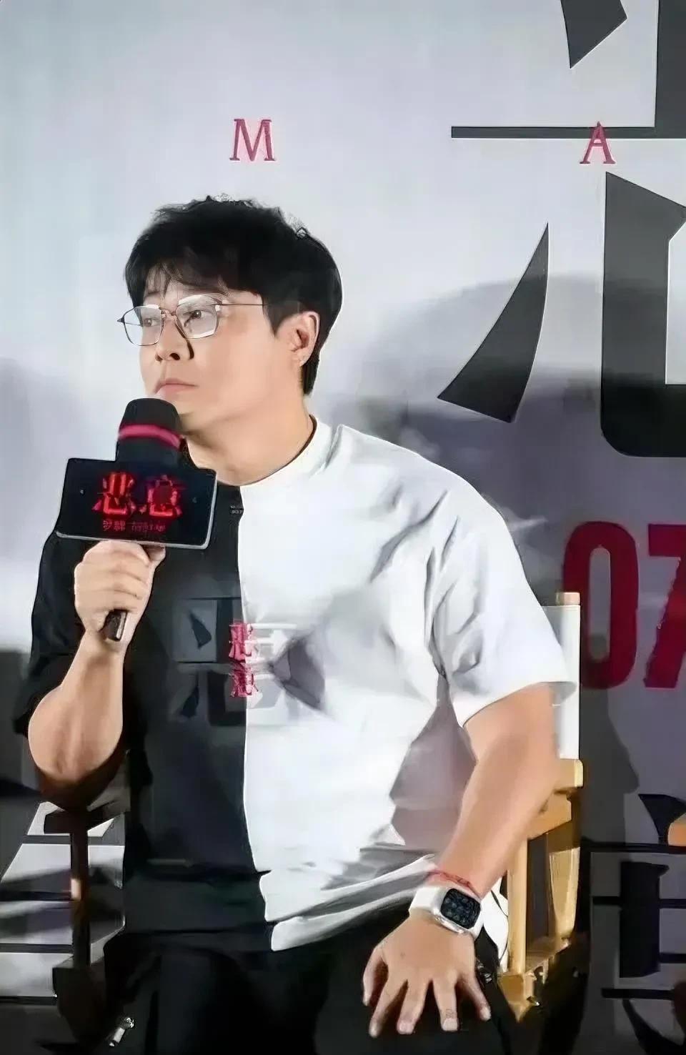 李庚希估计要恨死陈思诚了！陈思诚在电影发布会上说，李庚希不是资源咖，直接把她推