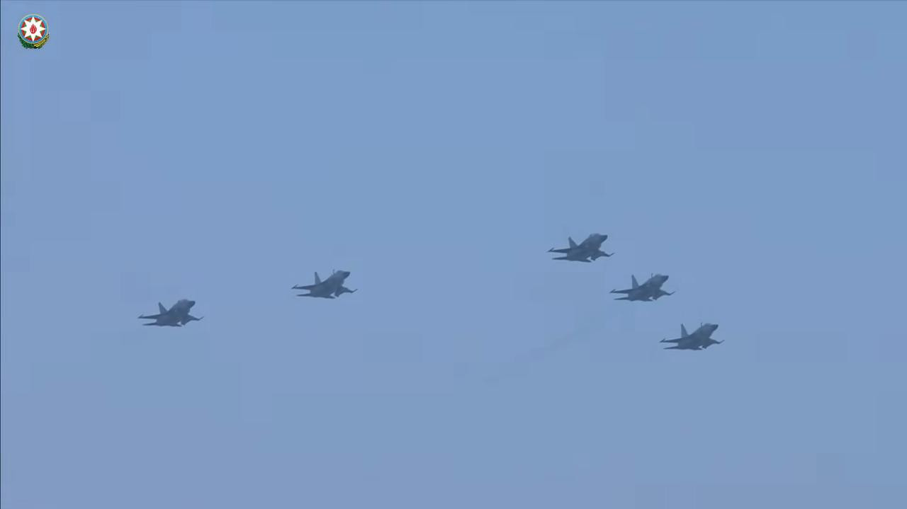 “实锤了！”当地时间2025年11月13日，阿塞拜疆总统官网正式确定，中国和巴基