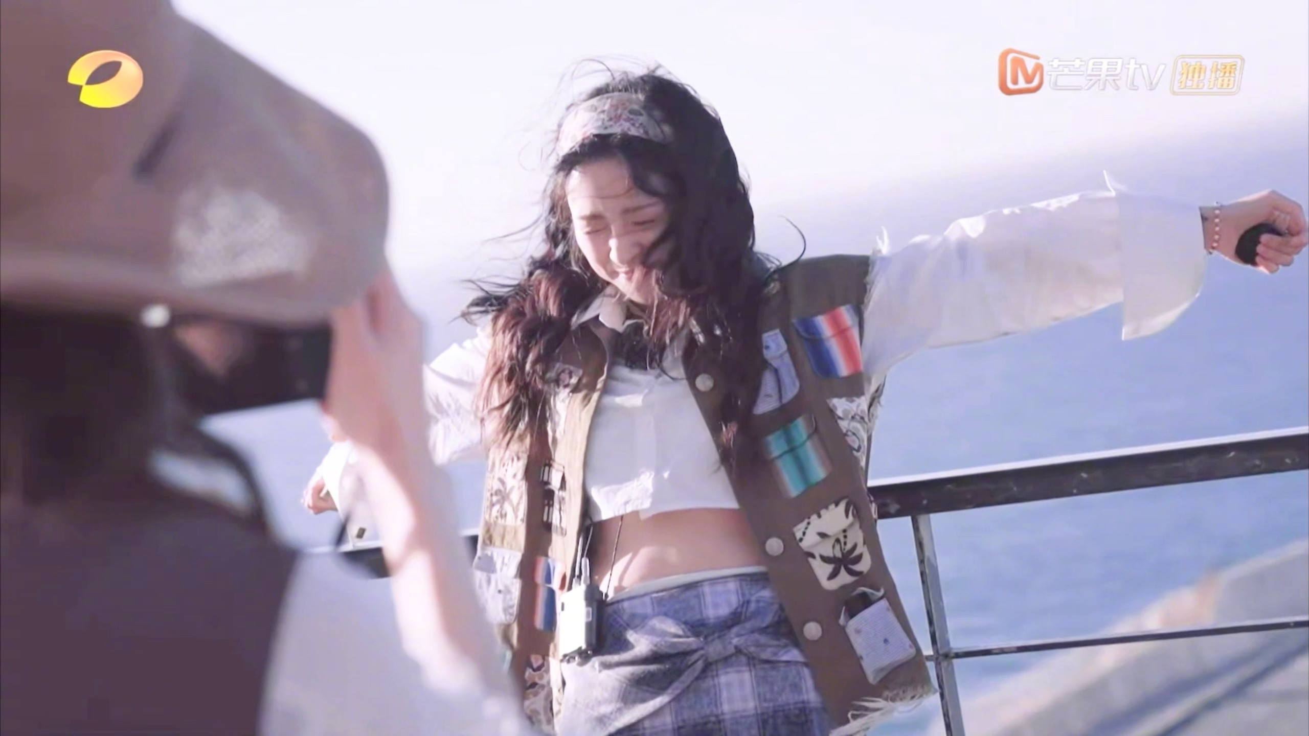 沈月丨特别明媚的小女孩​​​