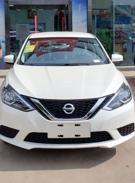 谈下轩逸经典油耗有的车主说轩逸省油，有的说轩逸不省油，主要还是看开车路况，还有