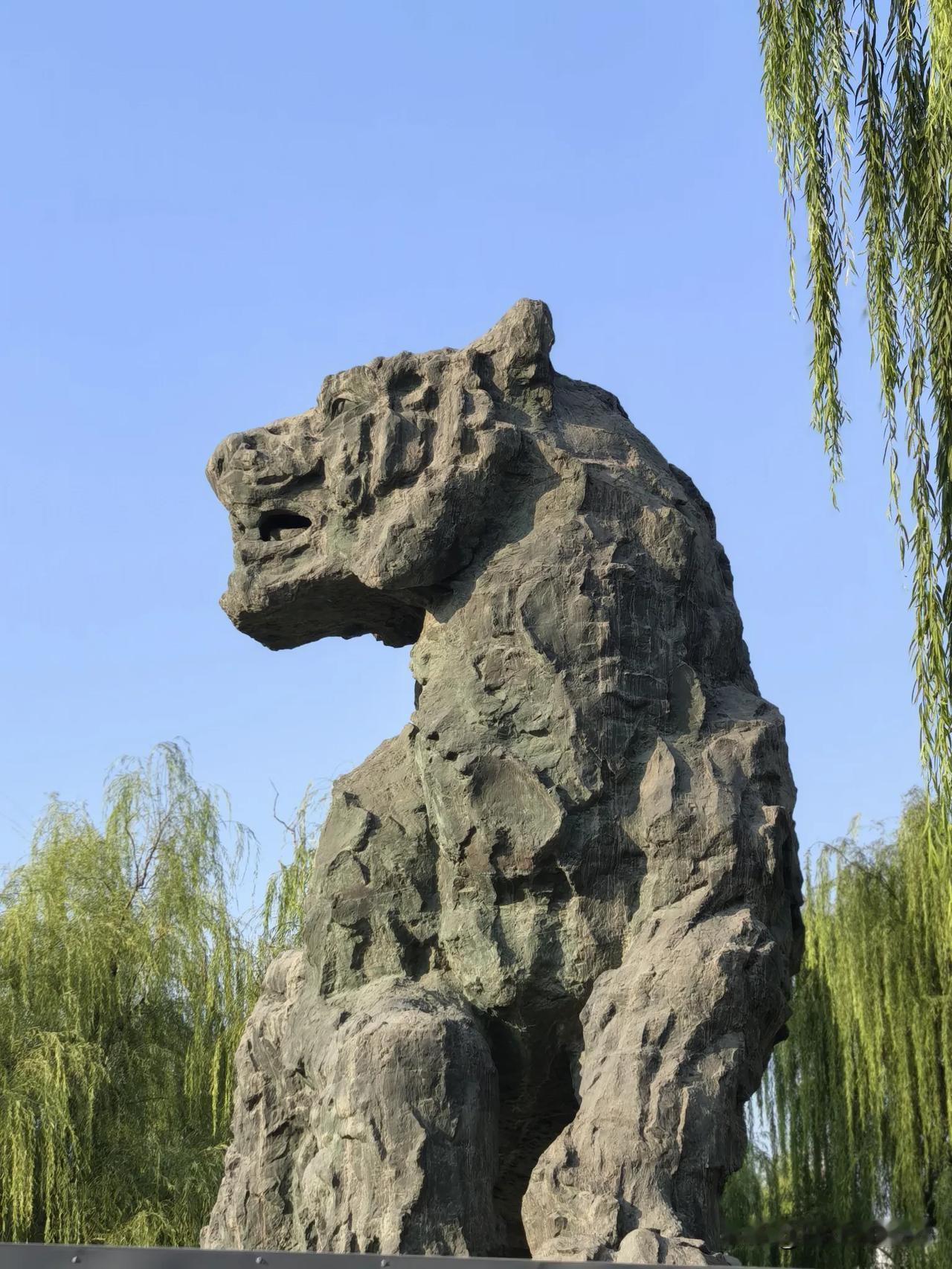 费县不是山东意义上的“穷县”从总量看，费县经济在临沂县域里并不弱：-20