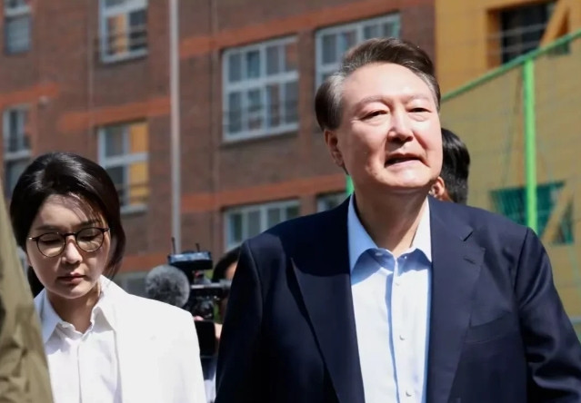万万没想到，韩国法院硬杠总统李在明！尹锡悦成了双方斗争的工具！韩国总统李在明上