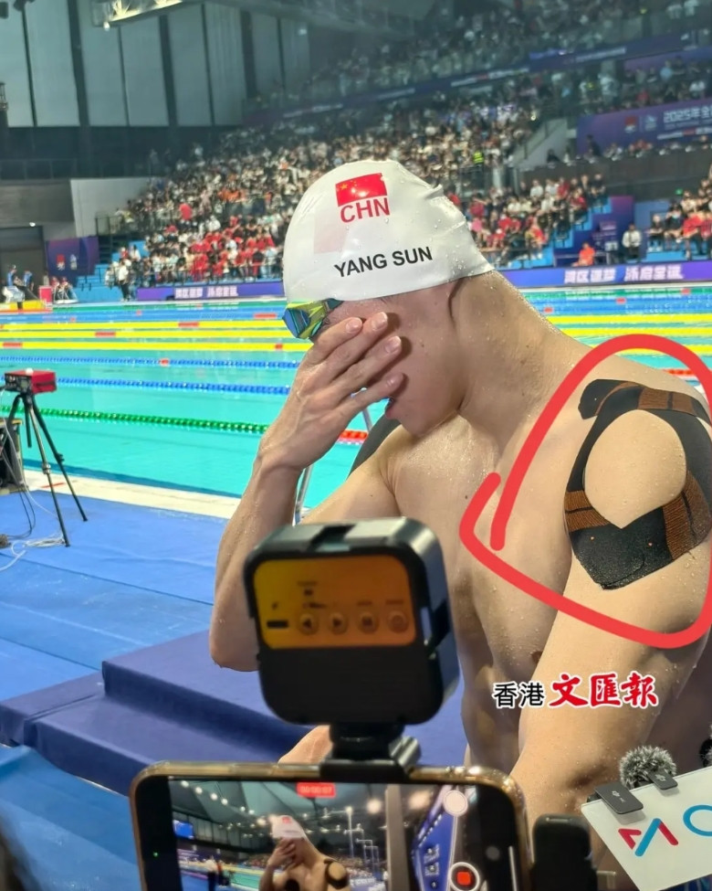 赛后孙杨说，我是这8个选手里，唯一一个5年内没有碰过200米自由泳的选手。而