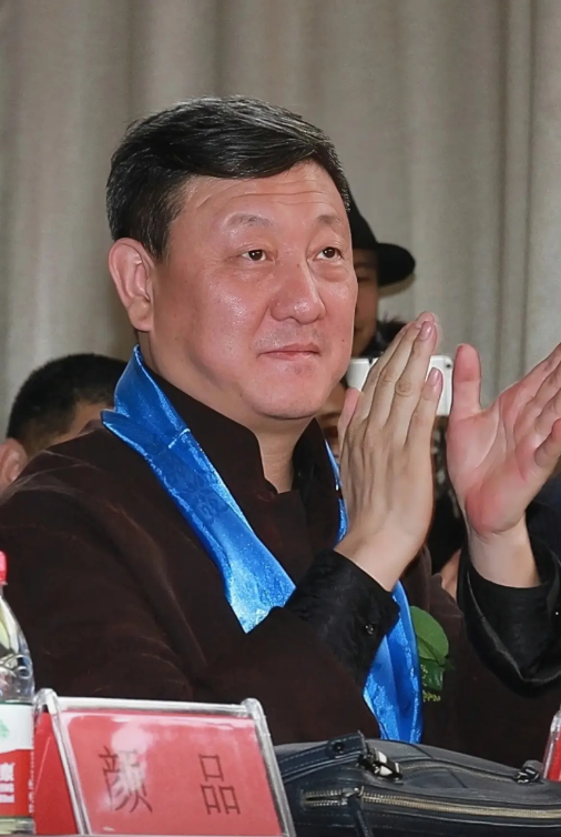 娱乐圈韩磊的辟谣堪称教科书！粉丝怀孕、百万空头支票、私生子等等传闻，仅一夜间