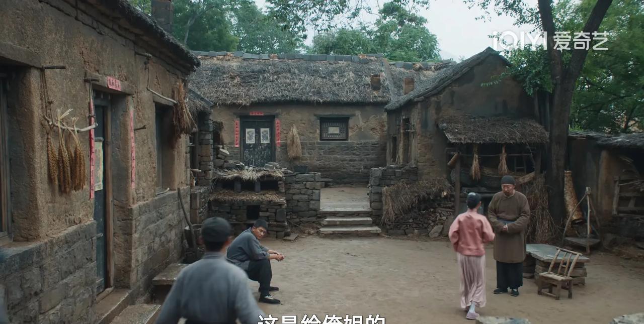 《生万物》绣绣流产，大脚连苏苏给的补品都不要这一段我是不能理解，绣绣硬气我知道