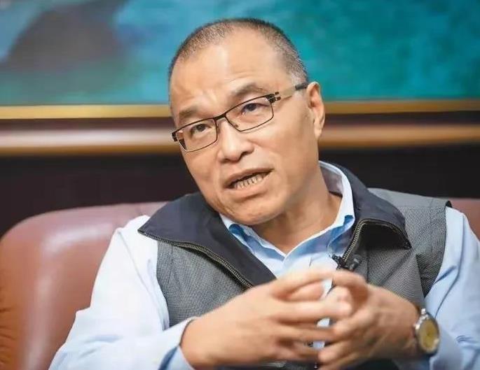 台湾省前交通部门负责人、前高雄市副市长叶匡时昨天公开表示支持国民党立委罗智强，并