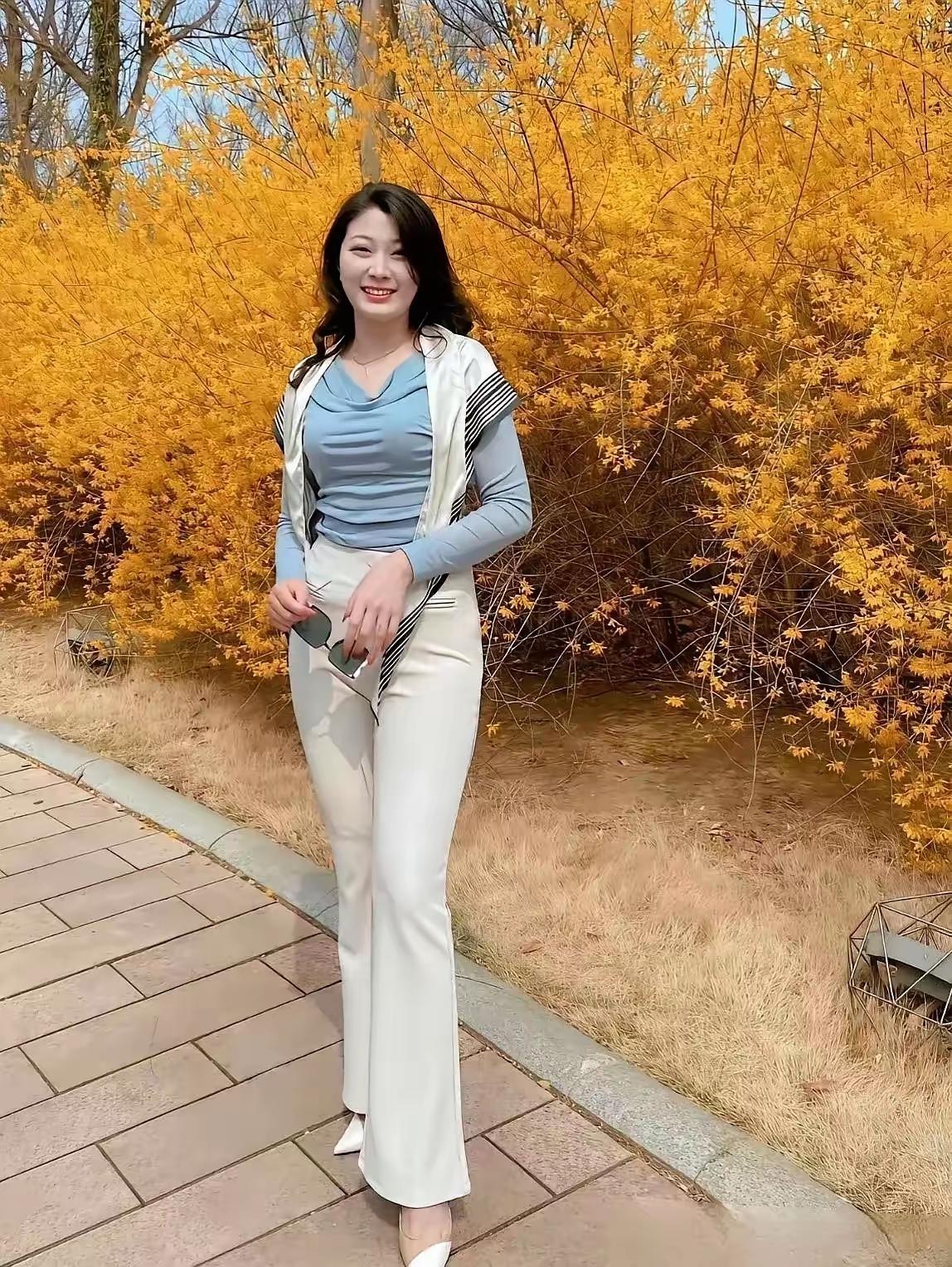 面善的阿姨比单纯漂亮的美女更能打动人。