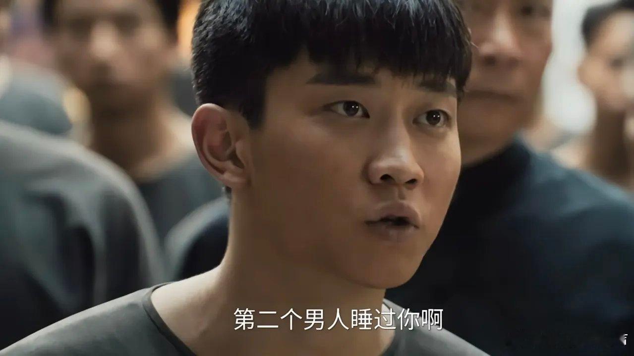 《狮城山海》刘振东确实不适合当山海帮的帮主！因为他有个致命的缺点，而且还很容易被