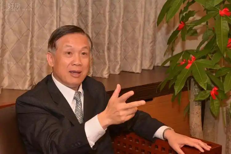 就在刚刚，中国台商总会理事长赖正镒发表声明，4月20日，台湾商业总会召开