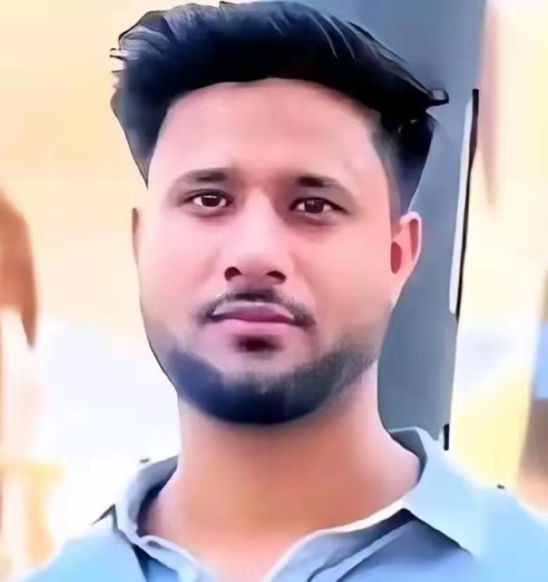 这个印度留学生在中国读了5年临床医学，毕业回国第一件事就是开十几个账号，天天发视