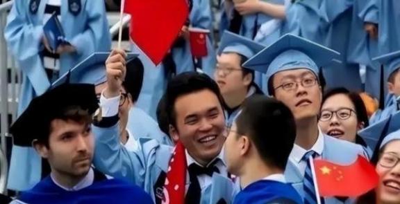美国民调曾称77%民众反感中国，中国民众对美好感度呢？结果让白宫沉默。皮尤报告显
