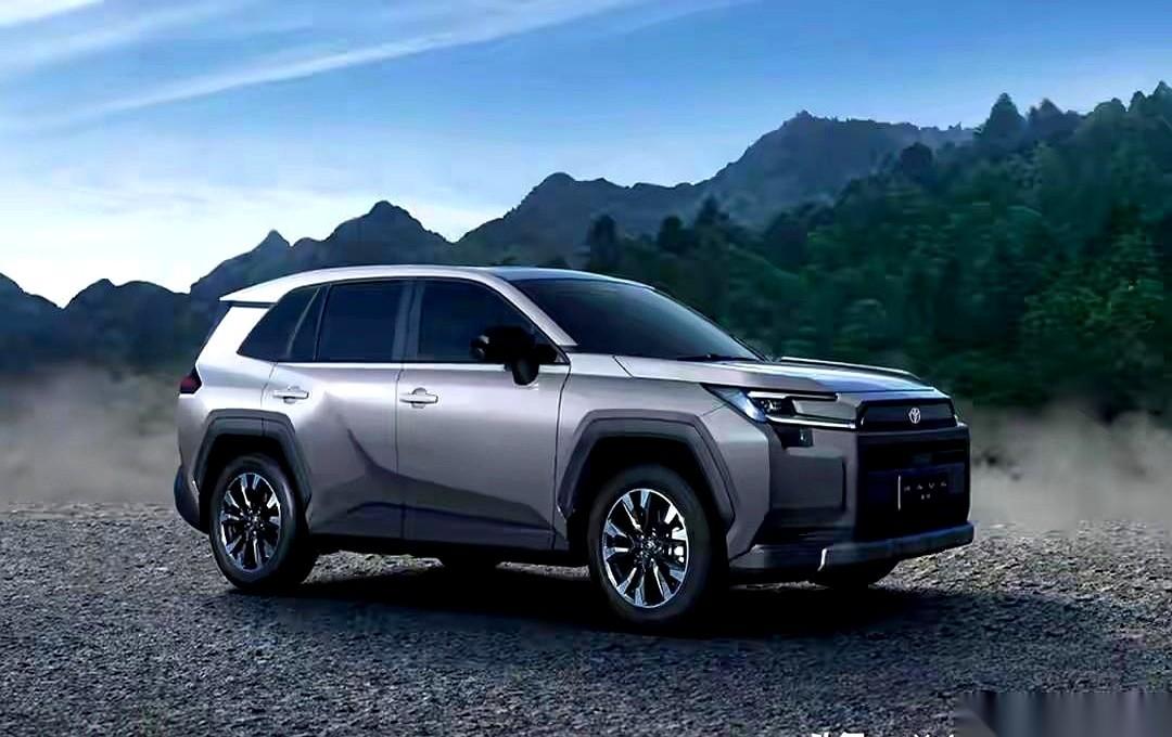 我拉开车门一看，好家伙，15.6寸大彩电。这还是我认识的那个丰田吗？那个内饰土