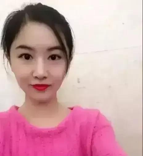 翟欣欣宣判了，12年！来复习一下她的辉煌“战绩”：第一次离婚，分了20万和一