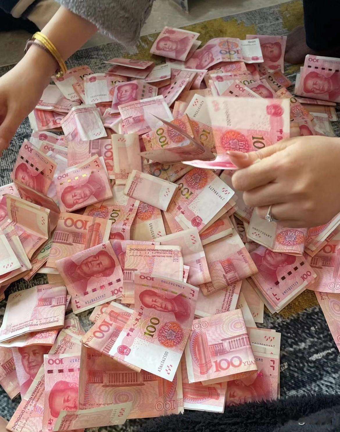 听我一句劝！年底年初定期存款到期，千万别图省事点自动转存，这可是你跟银行“谈