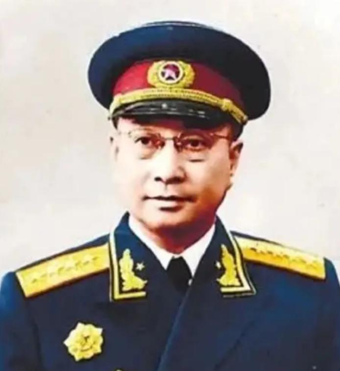 有人说1955年授衔最让人意难平的名字，就是陈赓。论战场指挥，他打出过无数经