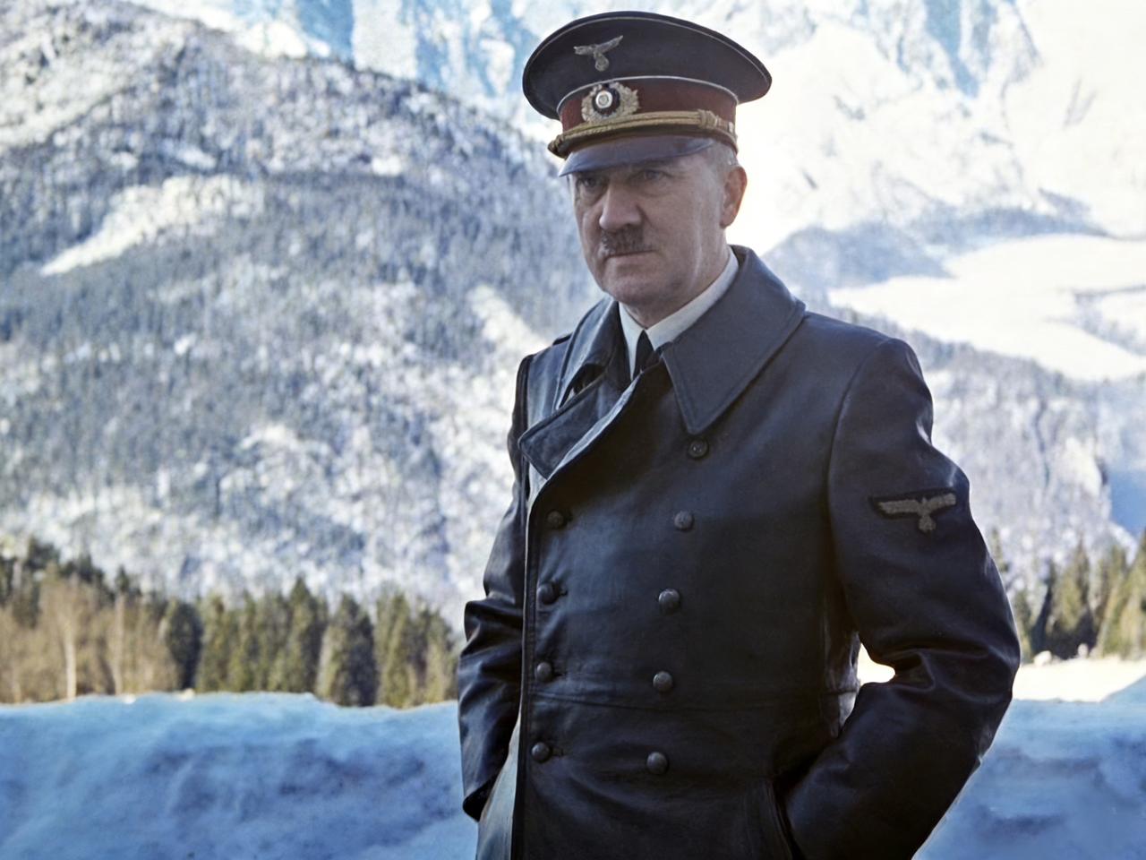 1941年冬是帝国纳粹总理希特勒最得意的时候，也是对巴巴罗萨军事行动的开始。他